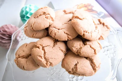 Recept gember-kaneel koekjes, Gember koekjes, Herfstkoekjes, Kerstkoekjes, Glutenvrije koekjes, Recept glutenvrije koekjes, Becky Excell, Hoe maak je alles glutenvrij, Zandkoekjes glutenvrij, Kaneelkoekjes,