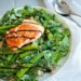 Groene pastasalade met gegrilde zalm, Asperges, Zeekraal, Spinazie, Glutenvrij, Salade met rauwe spinazie, Glutenvrije pasta, Groene pastasalade, Salade met groene asperges, Recept groene asperges, Lekker recept met groene asperges, Hoe lang kook je groene asperges,