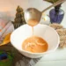 Hoe pel je een langoustine, Bisque van Langoustines, Bisque van Garnalen, Bisque Julia Child, Bisque zonder kreeft, Hoe maak je een bisque, Wat is een bisque, Schaaldierensoep, Recept met langoustines, Voorgerecht, Soep voor de kerst, Voorgerecht voor de kerst, Bisque met wijn, Bisque met cognac,