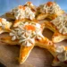 Recept met bladerdeeg, Bladerdeeg sterren, Bladerdeeg hapjes met zalm, Bladerdeeg hapjes met roomkaas, Snacks maken met bladerdeeg, Snacks maken voor de feestdagen, Mini snacks maken, Kerst snacks, Oud en nieuw snacks, Hapjes voor oud en nieuw, Zalmmousse met roomkaas,