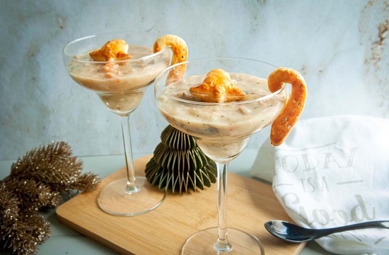 Zalm ragout, Pasteitje met zalm, Bouche la reine, Koninginnenhapje, Vol au vent, Voorgerecht kerst, Zalmragout,