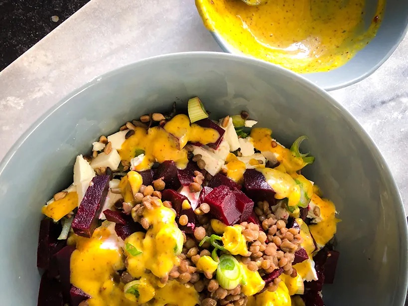 Gezonde salades, Gezonde zomersalade, Recept linzen, Recept linzensalade, Salade rode biet, Snelle salade, Snellen en gezonde salade, Vegetarische salade, Waar zijn bieten goed voor, Waar zijn lente-uien goed voor, Waar zijn linzen goed voor
