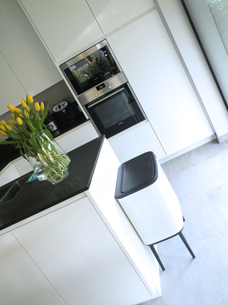 Biologisch afbreekbaar, Bo Touch Bin Brabantia, Brabantia Design, cradle to cradle certificering, Duurzaam, Duurzame afvalbak, Duurzame prullenbak, PerfectFit afvalzak, Review Brabantia Bo Bin,