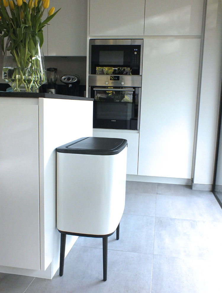 Biologisch afbreekbaar, Bo Touch Bin Brabantia, Brabantia Design, cradle to cradle certificering, Duurzaam, Duurzame afvalbak, Duurzame prullenbak, PerfectFit afvalzak, Review Brabantia Bo Bin,
