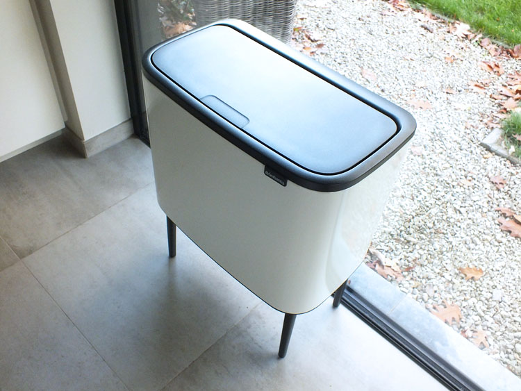Biologisch afbreekbaar, Bo Touch Bin Brabantia, Brabantia Design, cradle to cradle certificering, Duurzaam, Duurzame afvalbak, Duurzame prullenbak, PerfectFit afvalzak, Review Brabantia Bo Bin,