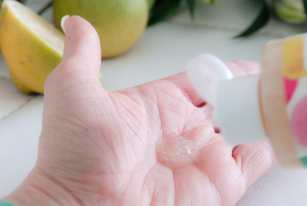 Biologisch beautymerk, Cîme Nuts about you, Cîme Skincare, Cosmetica zonder microbeads, Natuurlijke cosmetica, Natuurlijke huidverzorging, Niet op dieren getest, Organic, Review Cime, Wash & Scrub,