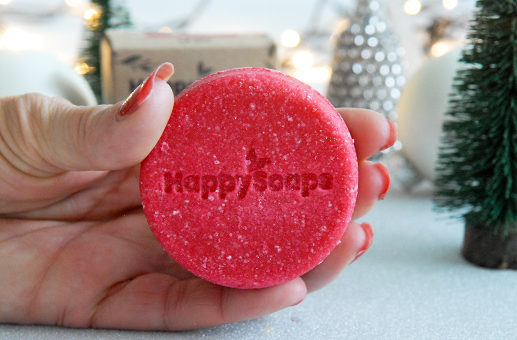 Duurzame shampoo, Eco Friendly, HappySoaps Cinnamon Roll, Shampoobar, HappySoaps ervaringen, HappySoaps Kaneel, HappySoaps review, Natuurlijke shampoo, Plasticvrij Shampoo zeep, Vegan Shampoo, Welke shampoo bar, Beste haarzeep,