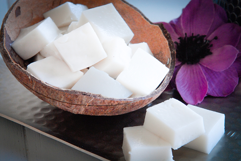 Vegan recept, Vegetarisch recept, Kokos dessert, Typisch Hawaiiaans recept, Hawaiiaans gerecht, Haupia pudding, Haupia kokos, Lactose vrij, Glutenvrij en lactosevrije snack, Gezonde snack, Vegan,