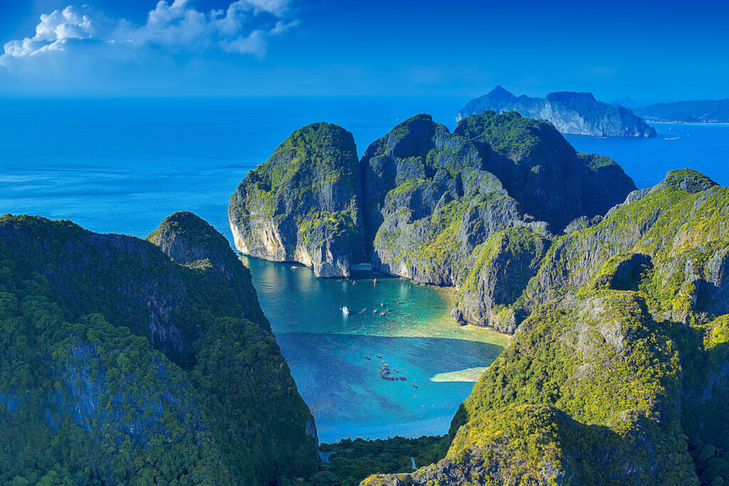 Bucketlist, Bucketlist bestemmingen, Welke reizen op je bucketlist, Waar is The beach opgenomen, Maya Bay Thailand, The Beach film Thailand, PhiPhi Le Island, Mu Ko Phi National Park, Krabi Thailand,