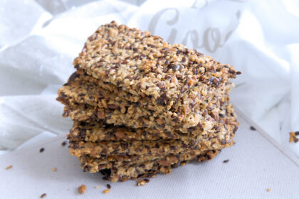 Gezonde crackers, Glutenvrije crackers, Glutenvrije recepten, Lactosevrij, Lijnzaadcrackers, Recept crackers, Zelf crackers maken,