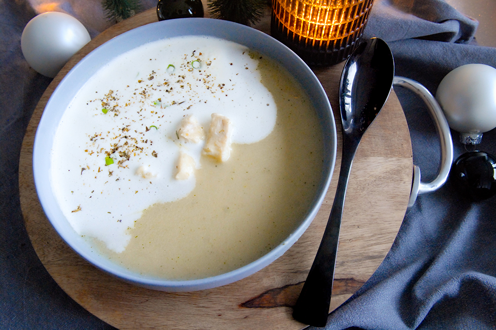 Romige venkelsoep met Schelvishaasje, soep met witvis, Slanke soep, Soep met venkel, Maggi bouillon blokjes gezond, Recepten met venkel,
