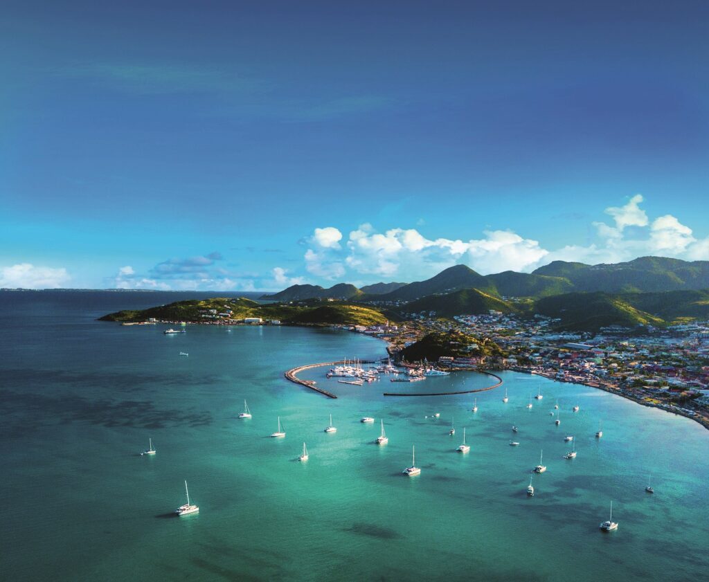 Avontuurlijke reizen, Bucketlist activiteiten, Bucketlist steden, De mooiste reisbestemmingen, Exclusieve reizen, French Caribbean, Hoikkaido Japan, Hoikkaido Pink Flower, Hoikkaido roze bloem, Lake Manyara National Park, Maya Bay, Must do reizen, Saint Martin foodfestival, Samoa Eilanden, Samoa Oceanië, St. Martin, The Beach Thailand, Ultieme reizen, Upolu Oceanië, Wat zijn de mooiste reizen, Welke landen op Bucketlist, Welke plaatsten moet je gezien hebben, Welke reis moet je gemaakt hebben, Zanzibar Afrika,