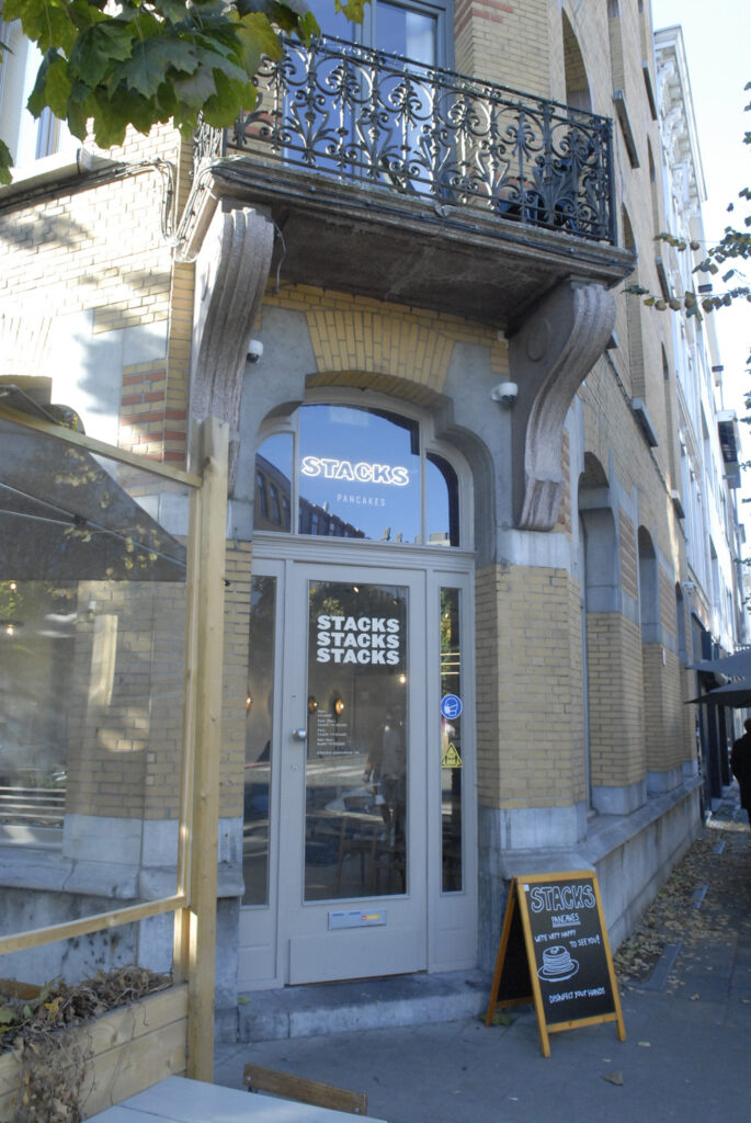 Stacks Pancakes Antwerpen Zuid, Antwerpen zuid, Lunchen in Antwerpen, Leuke restaurants in antwerpen, Leuke eetadresjes in Antwerpen, Lekker eten in Antwerpen, Murni Antwerpen, Zurenborg Antwerpen, Lunchen Antwerpen terras, Gezond lunchen Antwerpen, Goedkoop lunchen Antwerpen, Lunchen Antwerpen Zuid, Lunchen Antwerpen centrum, Hip lunchen Antwerpen, Lunchen Antwerpen Eilandje, Lunchen Antwerpen Meir, Lunchen Antwerpen zondag,